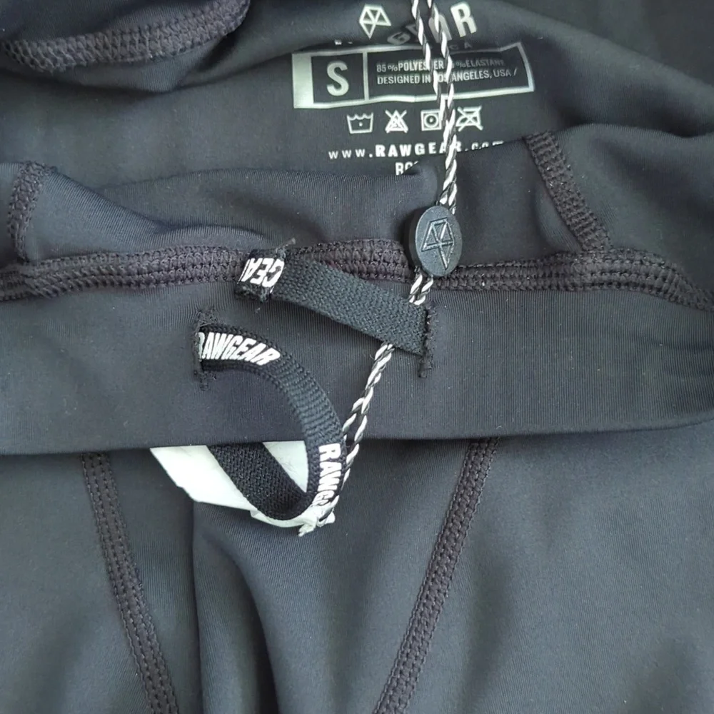 2 Pairs Rawgear Compression Running Leggings - Picture 5 of 9